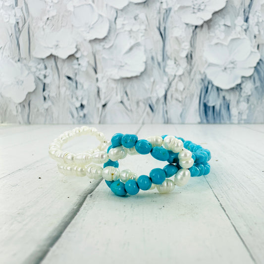 Knotted {turquoise and pearl}Bracelet
