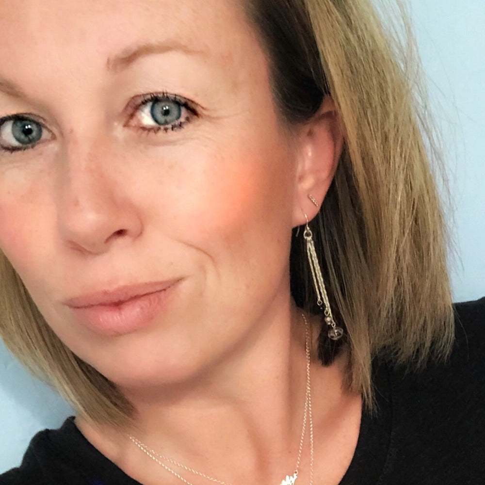 Shooting Star Earrings {sǫʼ ndaajeehí} White Buffalo Earrings