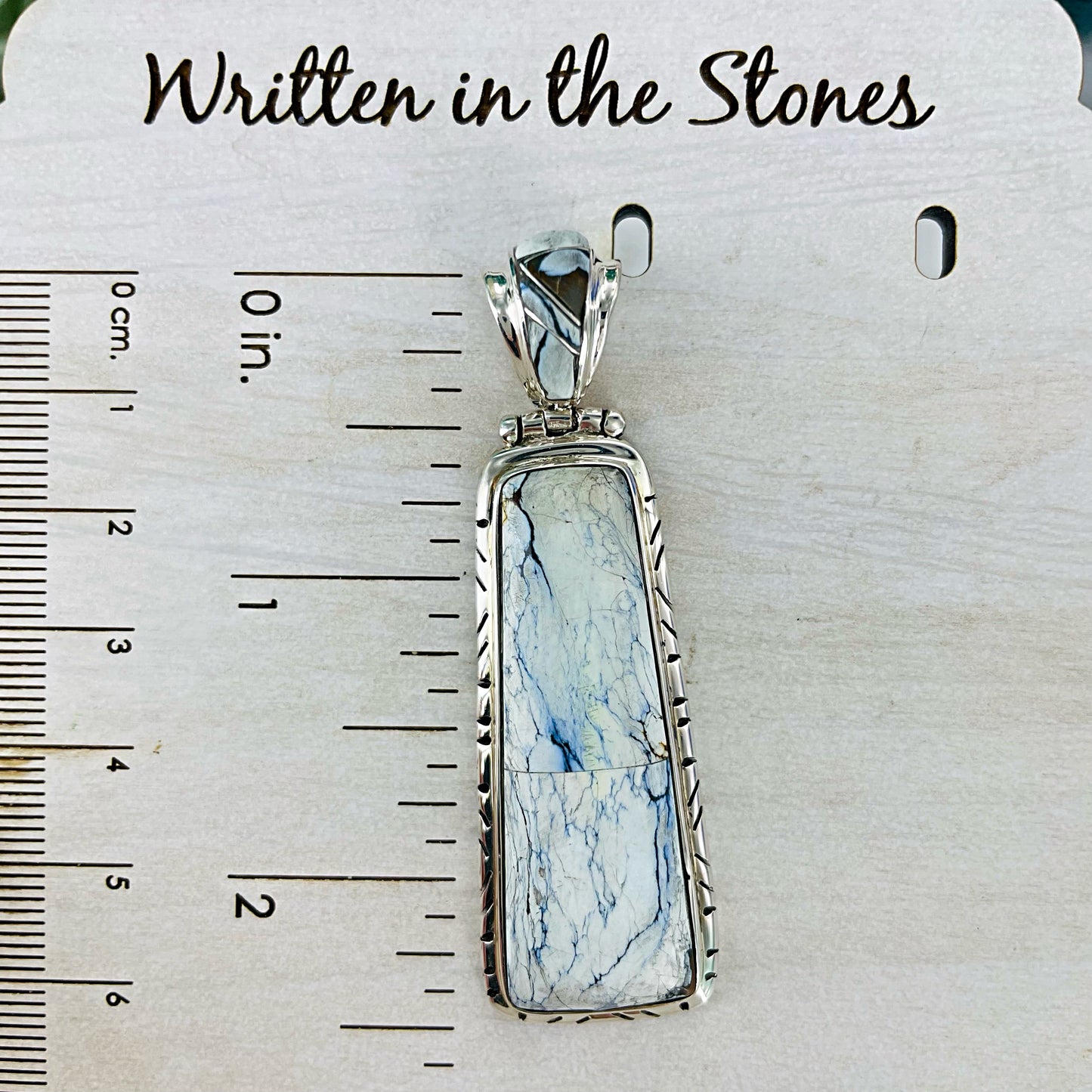 Athens {Hotsonite} pendant