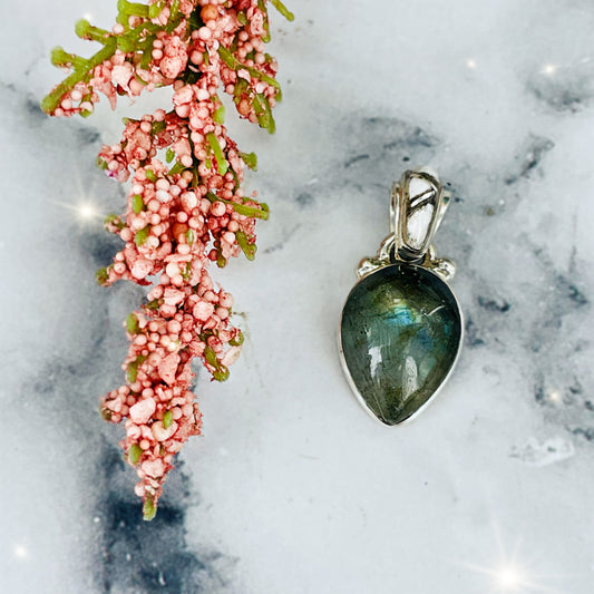 Hidden Rainbows (Labradorite) pendant