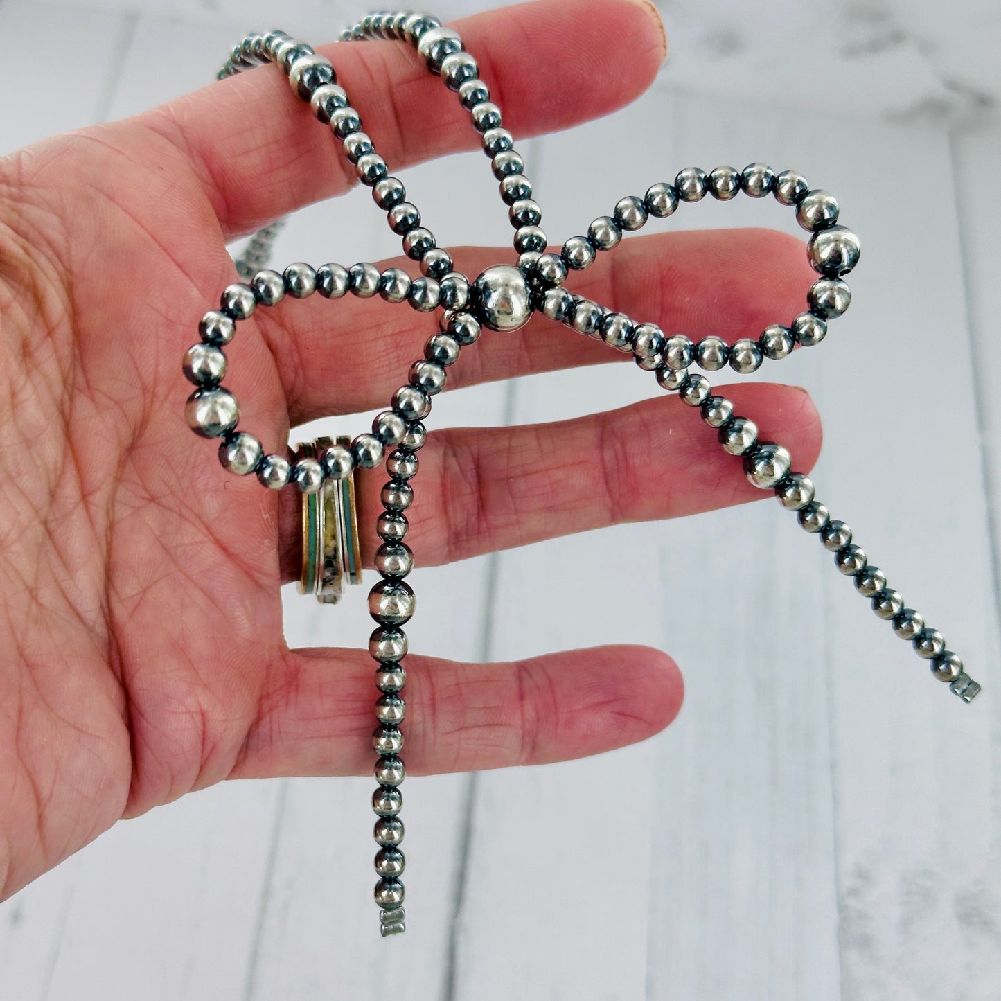 Navajo Pearls Bow Necklace