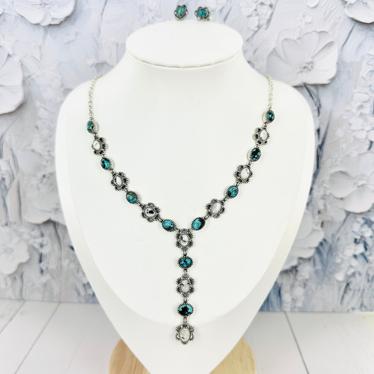 Desert Skies Lariat & Earrings