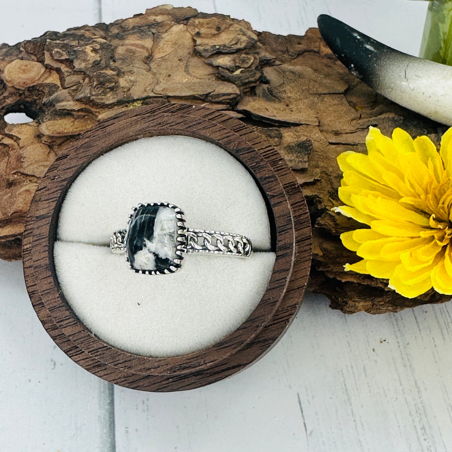 Storm Canyon {White Buffalo} Ring