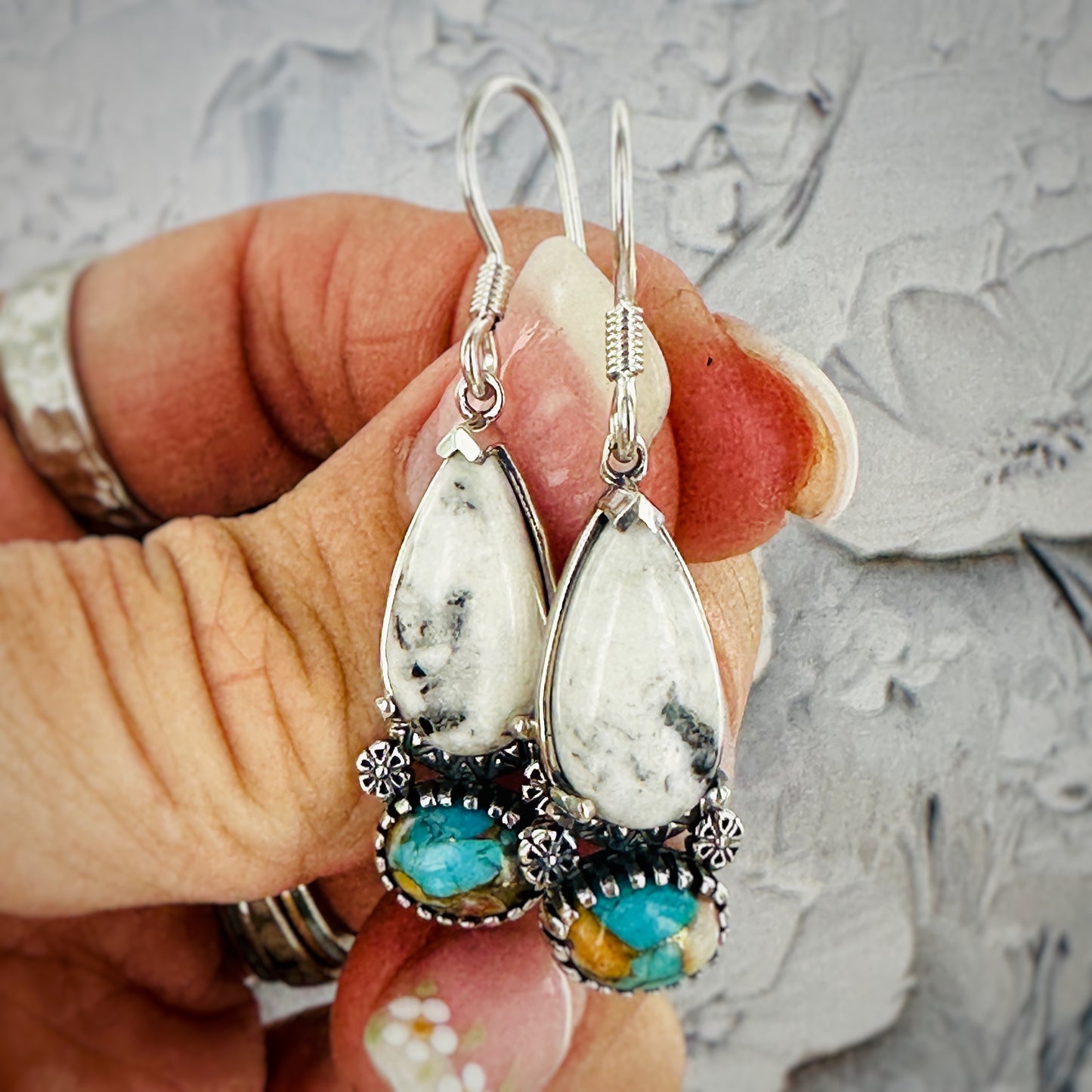 Canyon Skies {White Buffalo & Spiny Oyster} Earrings